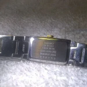 Seiko Quartz Dress Watch V220-6769 2 Tone Bracelet White Dial Narrow New Bat VTG Seiko Quartz Dress Watch V220-6769 2 Tone | Mercari main image 2